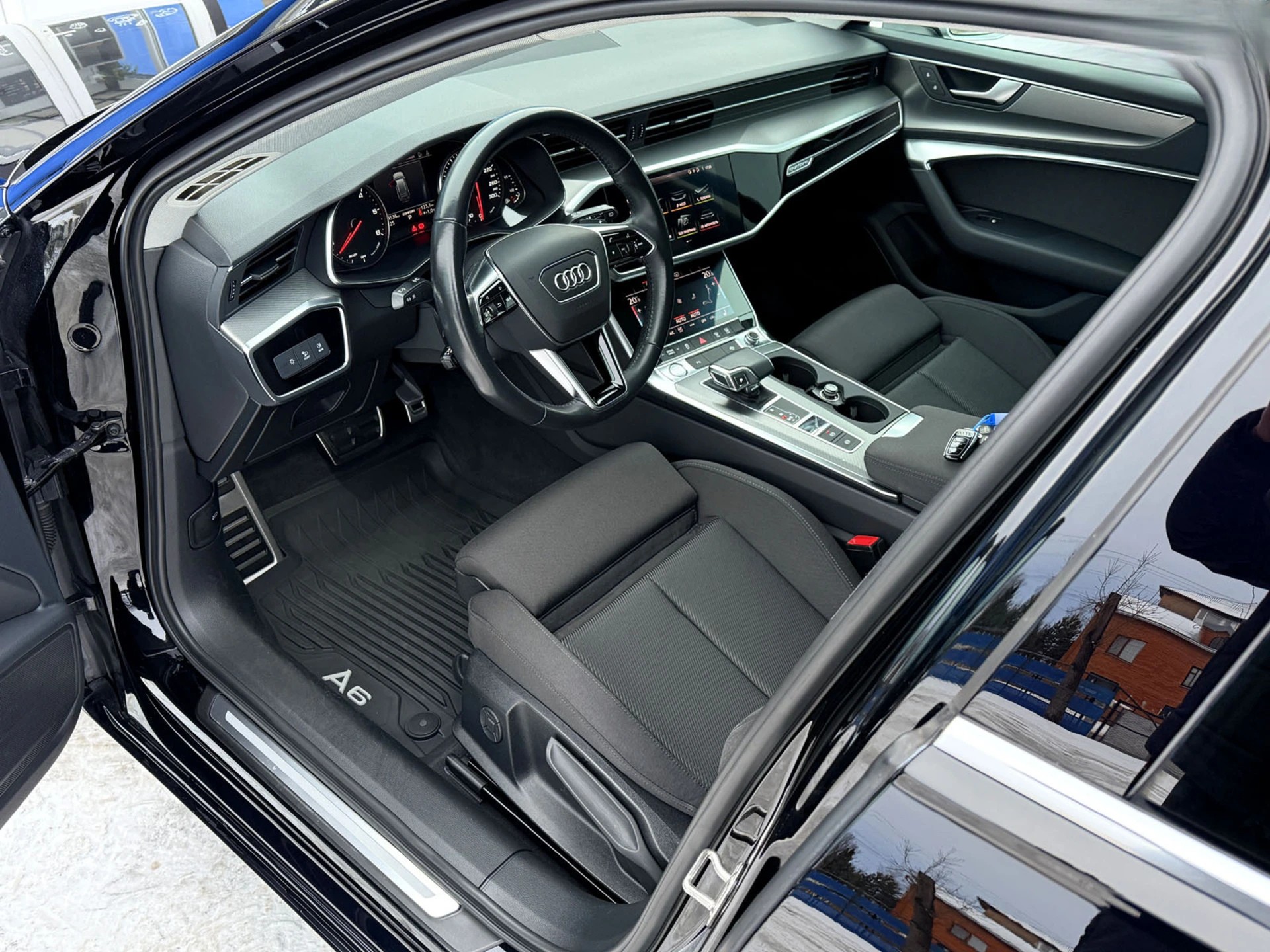 Audi A6 — фото 6
